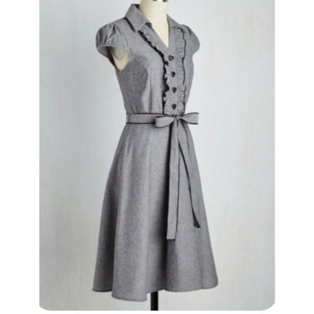 Vintage O'-Sher Gray Fit & Flare Dress Large Ruffle Trim Retro Pinup Rockabilly